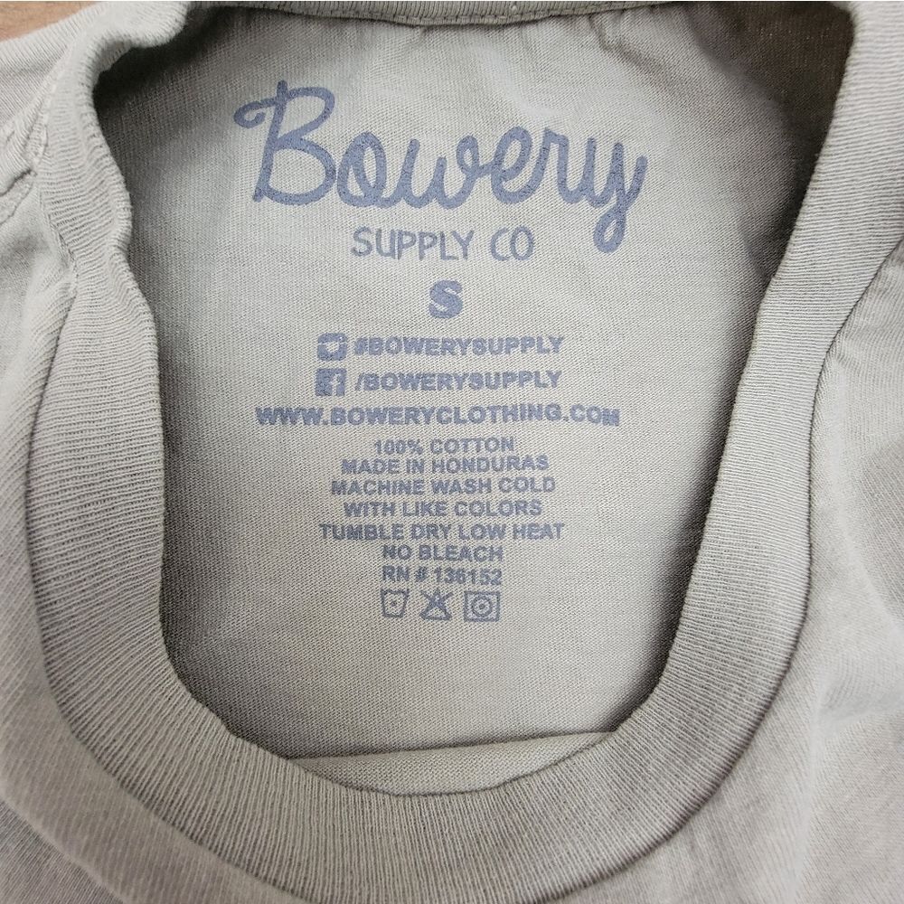 Bowery Yellowstone Graphic Short Sleeve Beige T-shirt Men's Size S 100% Cotton - Picture 5 of 7
